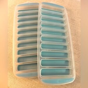 Waterbottle Ice Cube 2 Trays